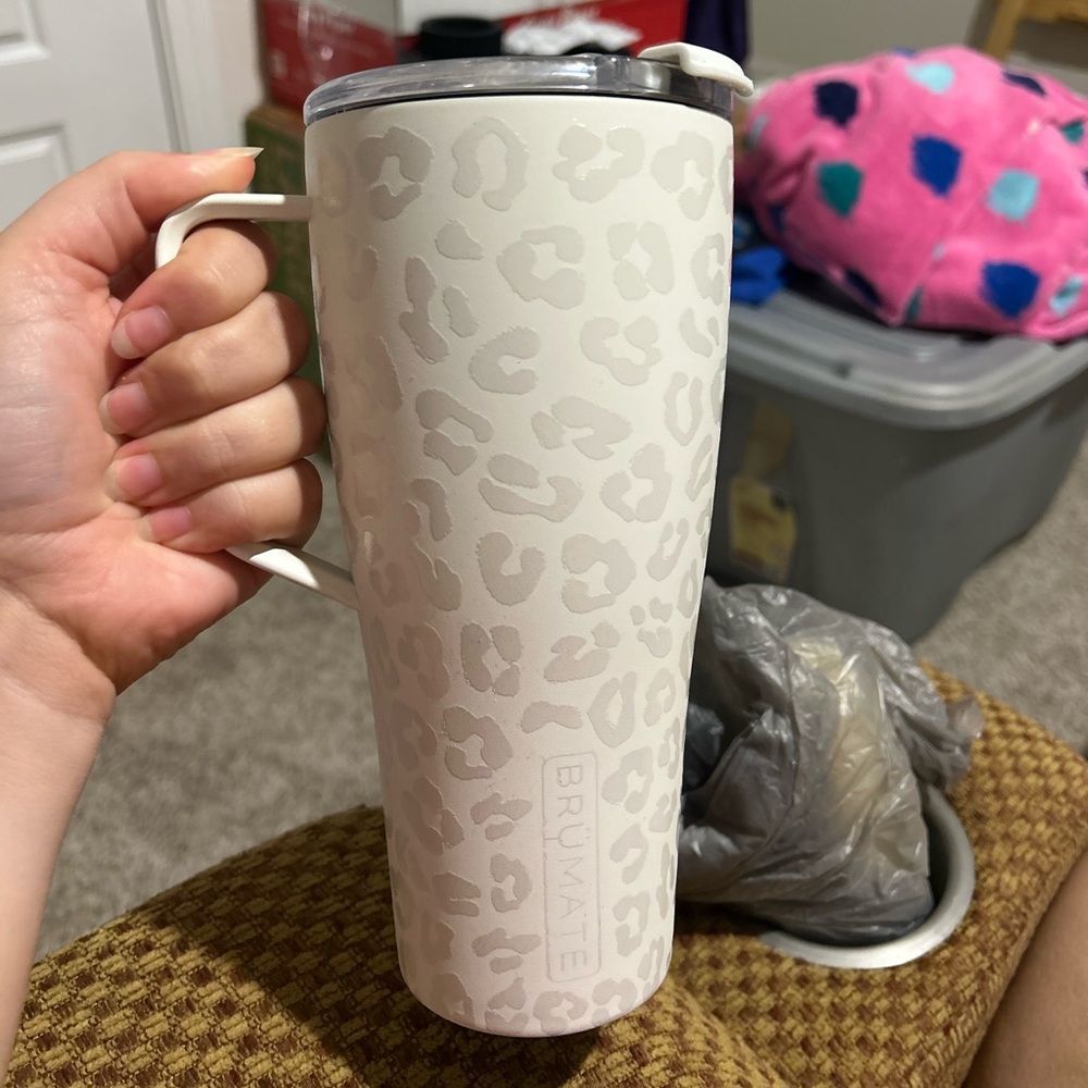 Brumate tumbler